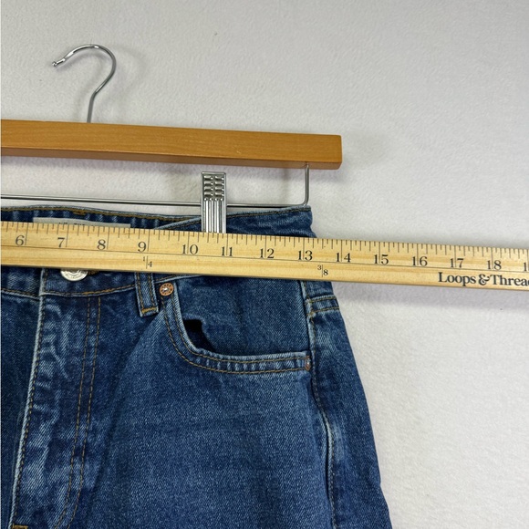 We The Free Distressed Blue Jeans - Picture 4 of 7